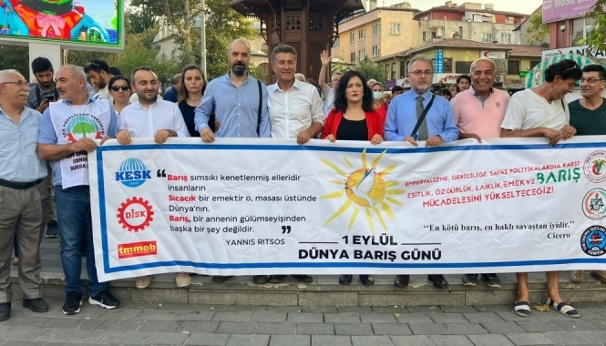Bursa’da ‘Dünya Barış Günü’ yürüyüşü