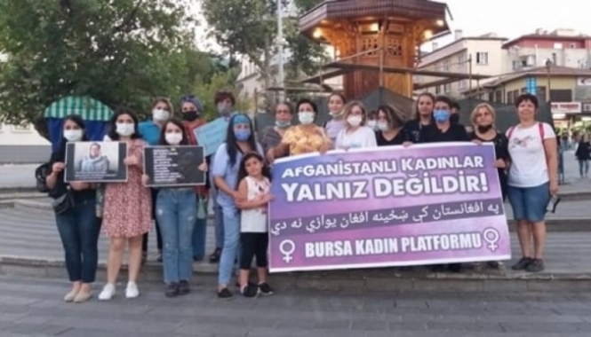 “Afganistanlı kadınlar yalnız değildir”