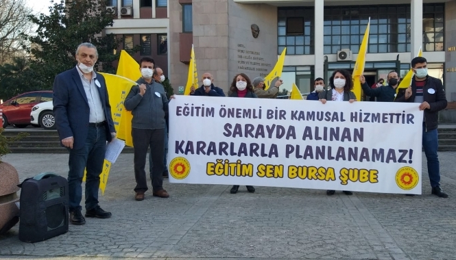 Eğitim sarayda alınan kararlarla planlanamaz!